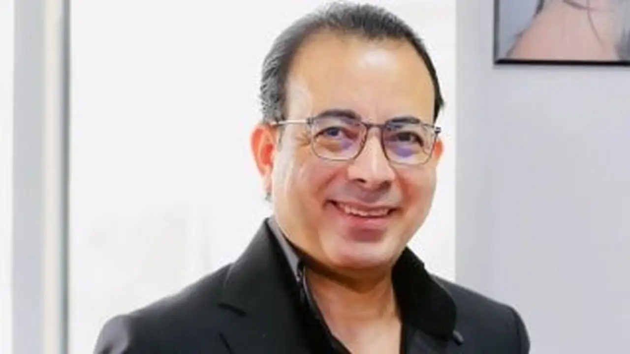 كيف تحولت مصر في دستور الإخوان إلى أرض تترقب الفتح؟
